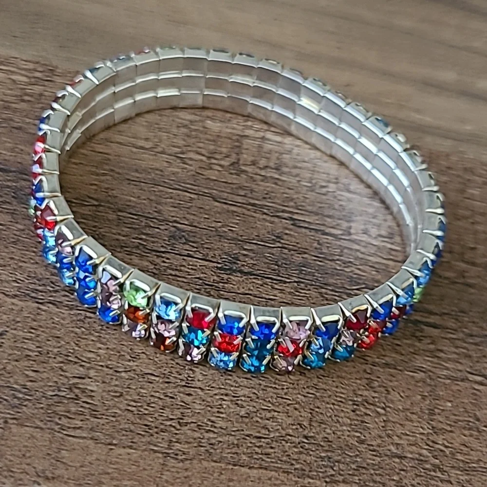 NEW Colorful Rhinestone Bracelet - Picture 1 of 3